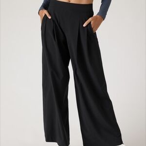 Athleta Brooklyn Wide Leg Crop